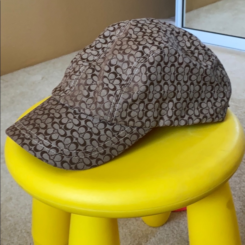 Authentic Coach baseball-style cap